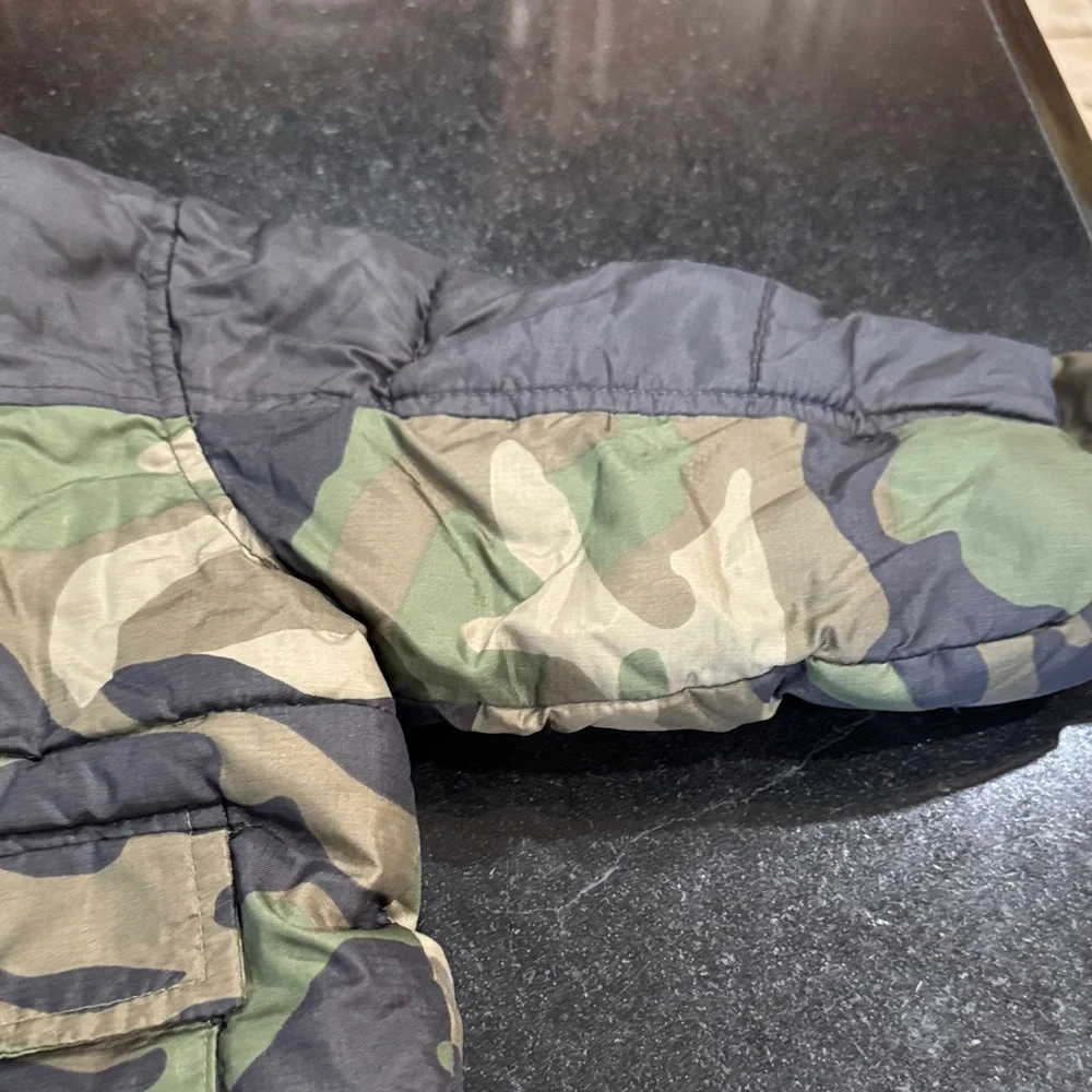 Boys Green and Black Camouflage Jacket - Picture 4 of 11